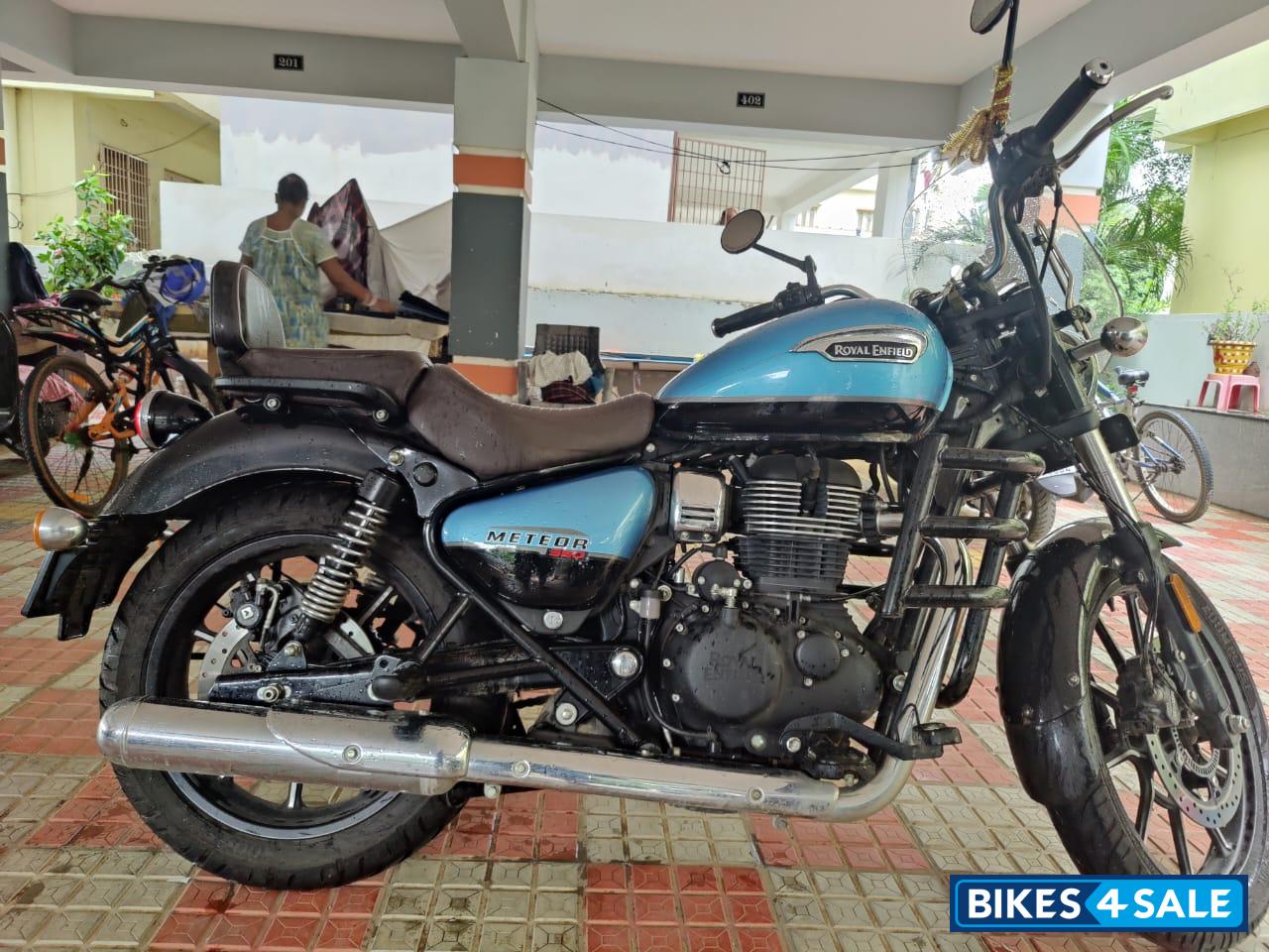 Royal Enfield Meteor 350 Supernova