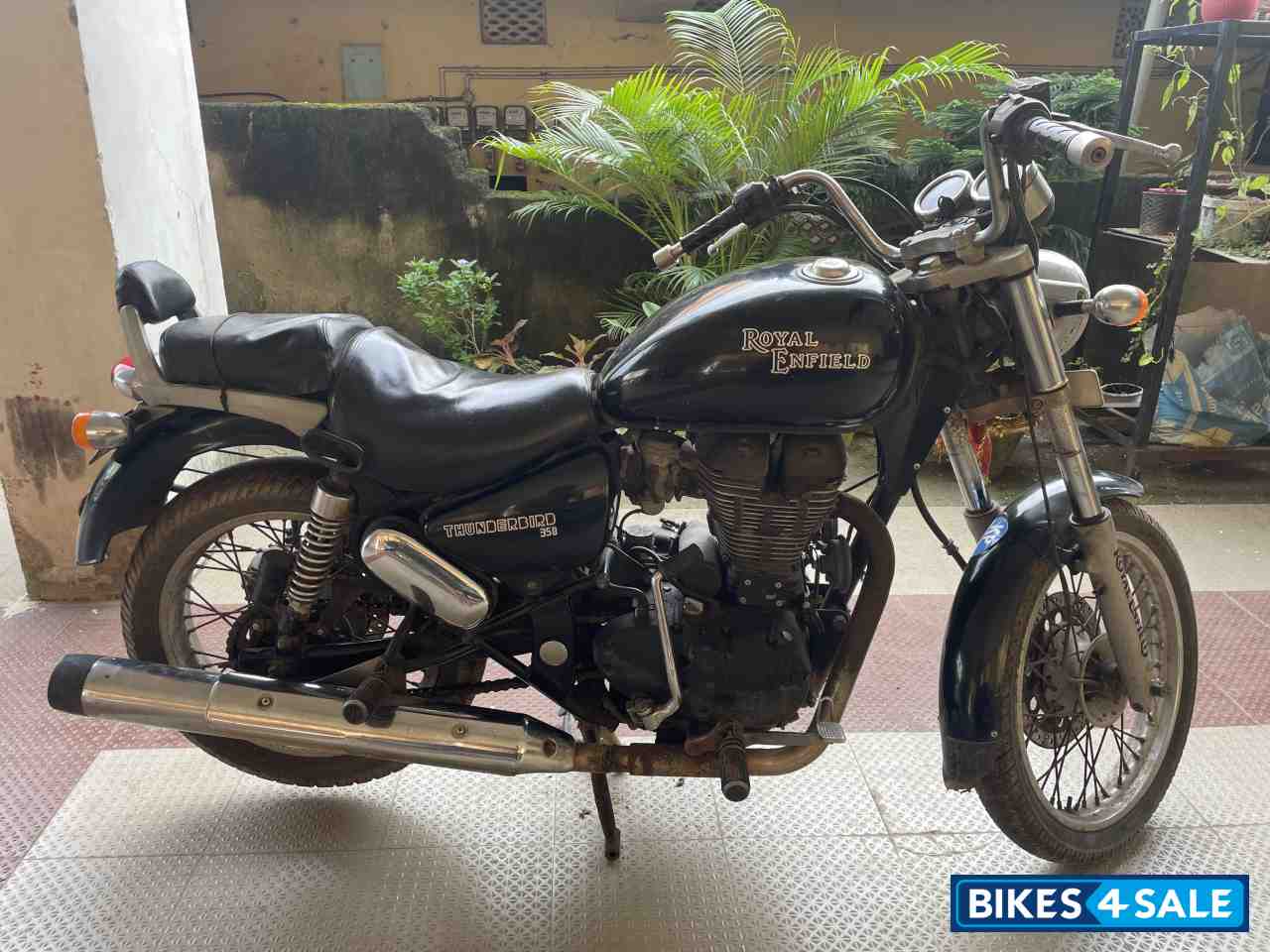 Royal Enfield Thunderbird 350