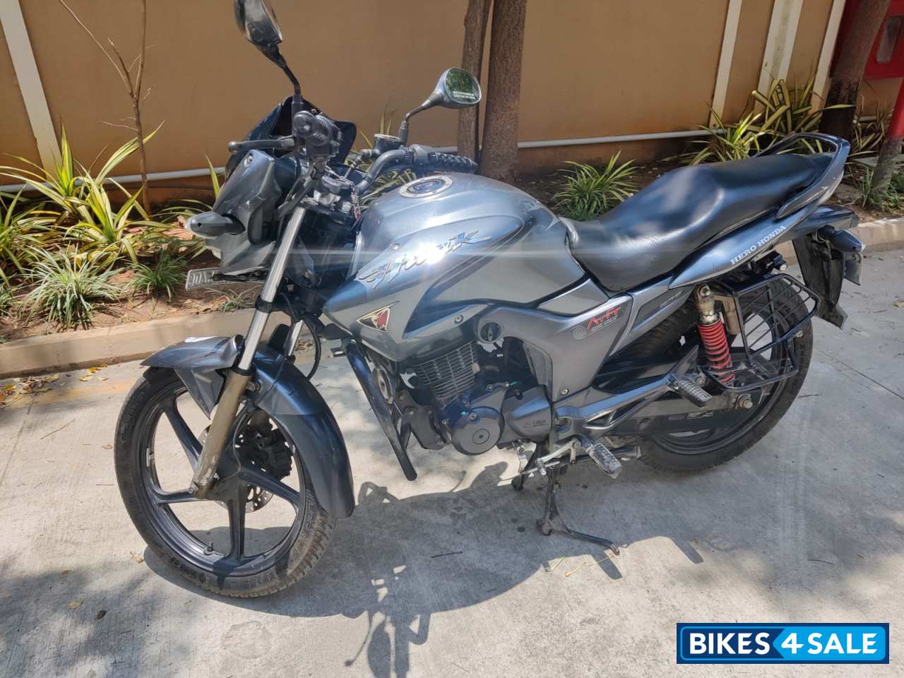 Grey Hero Hunk Grey Hero Hunk