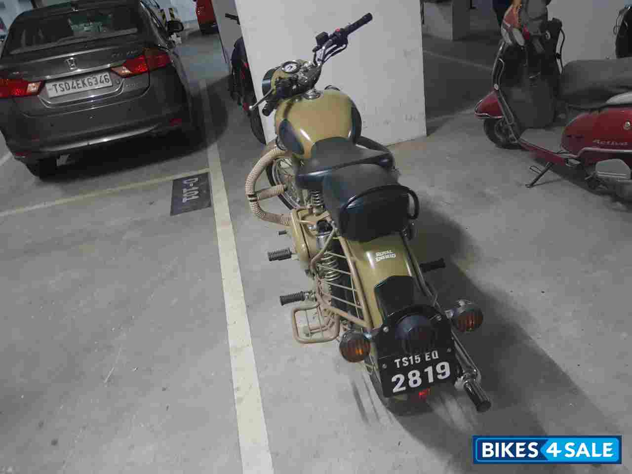 Royal Enfield Classic Desert Storm