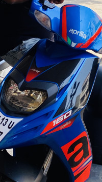 Blue Aprilia SR 160 Std ABS