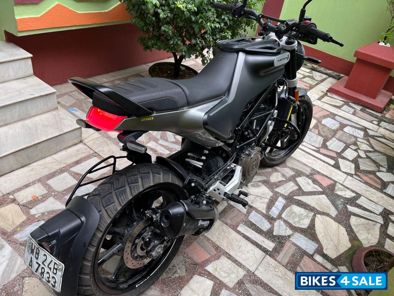 Husqvarna Svartpilen 250 2020