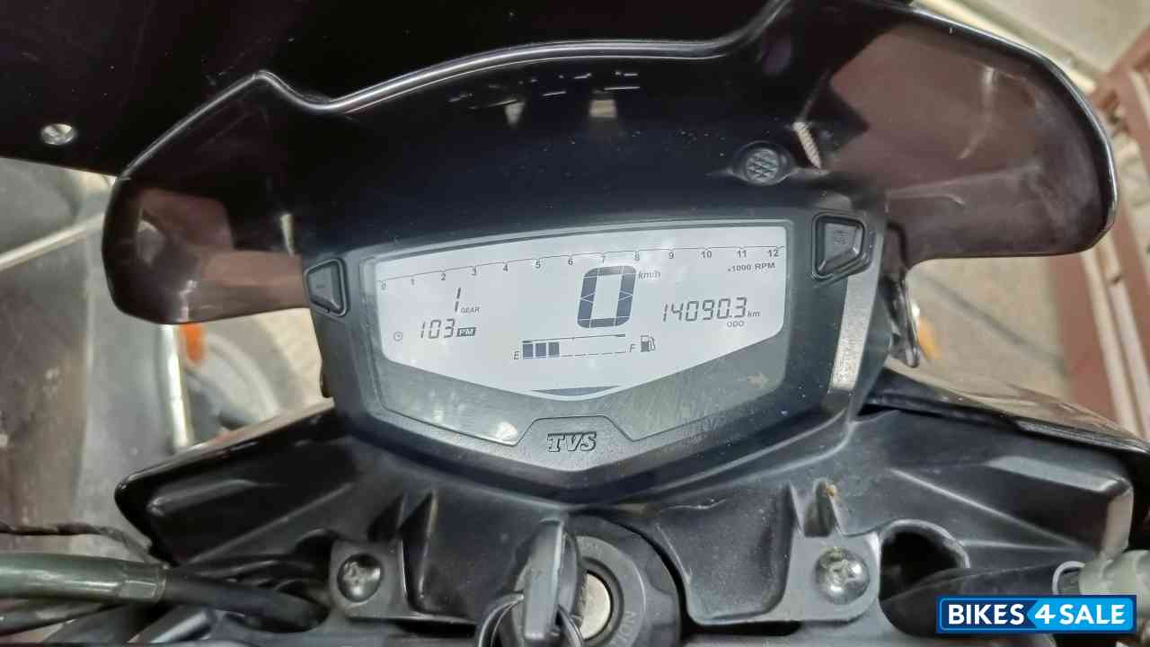 Black TVS Apache RTR 200 4V ABS Race Edition 2.0