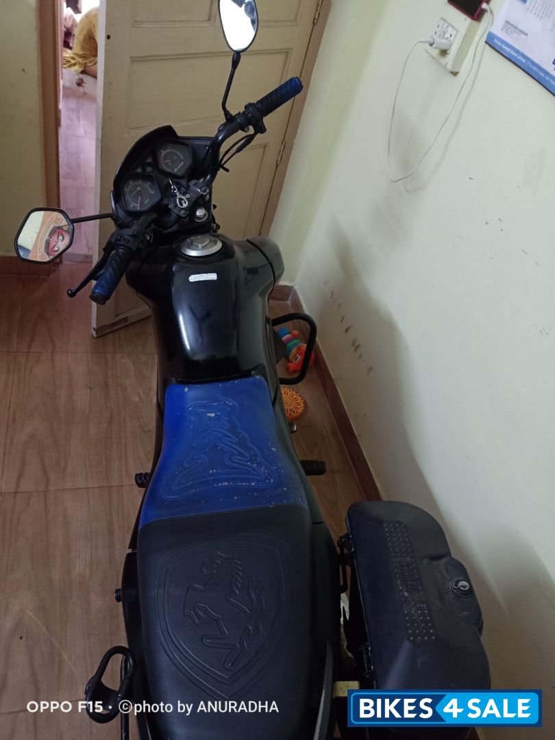 Black Honda Livo 110 Black Honda Livo 110