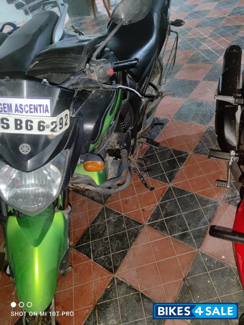 Yamaha FZ-S Yamaha FZ-S