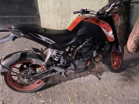 KTM Duke 200