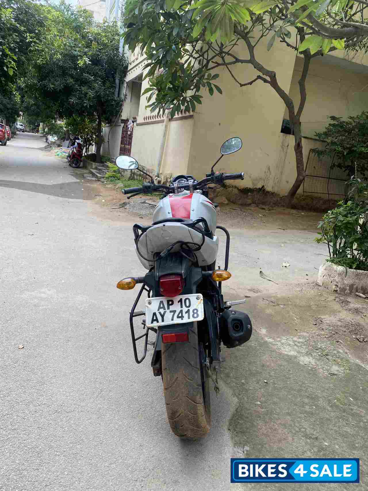 Yamaha FZ-S Yamaha FZ-S