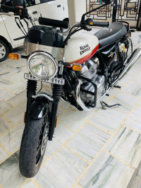 Baker Express Royal Enfield Interceptor 650 Twin