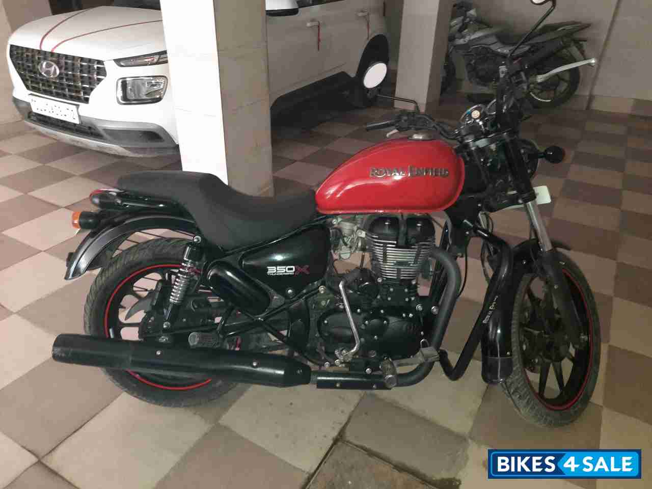 Red Royal Enfield Thunderbird X 350