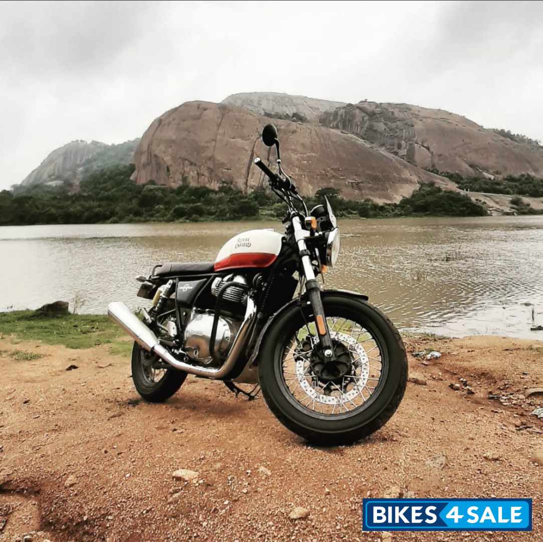 Bakers Express Royal Enfield Interceptor 650 Twin