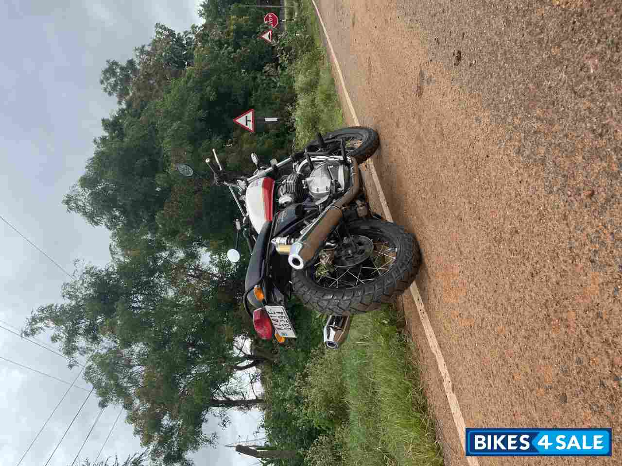 Bakers Express Royal Enfield Interceptor 650 Twin