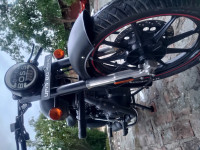 Royal Enfield Classic Stealth Black