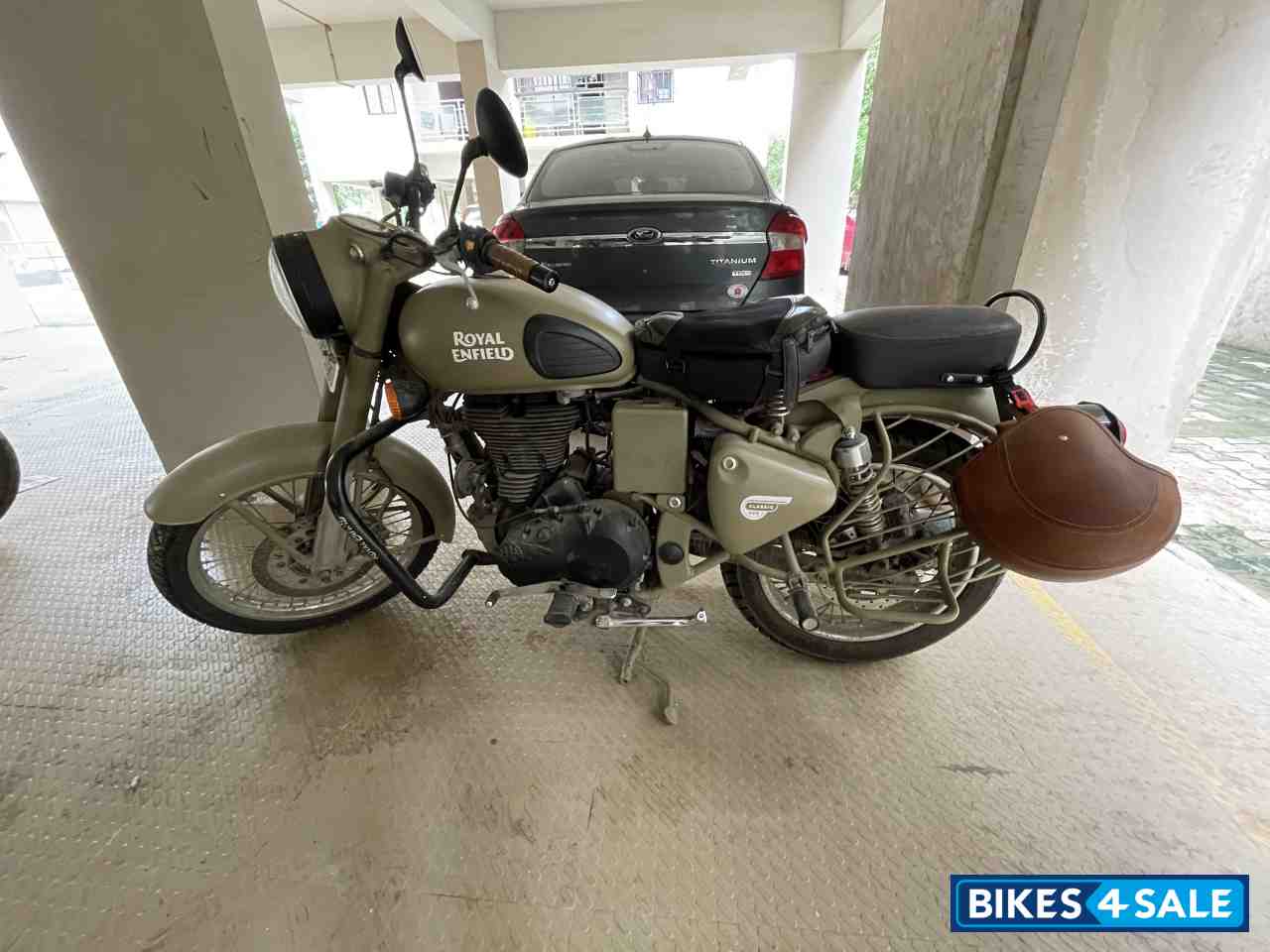 Royal Enfield Classic Desert Storm