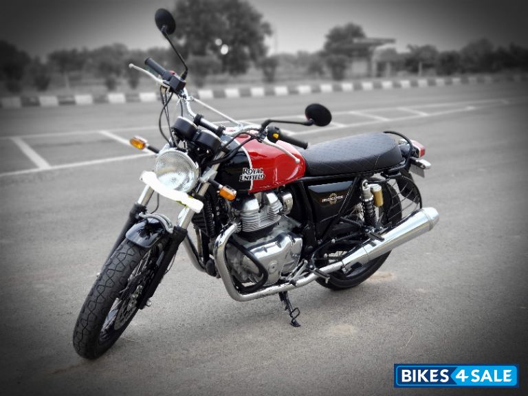 Red Royal Enfield Interceptor 650 Twin