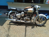 Royal Enfield Classic 350 2015 Model