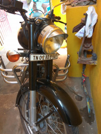 Black Royal Enfield Classic 350