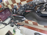 Matt Black Bajaj Avenger 220 DTS-i