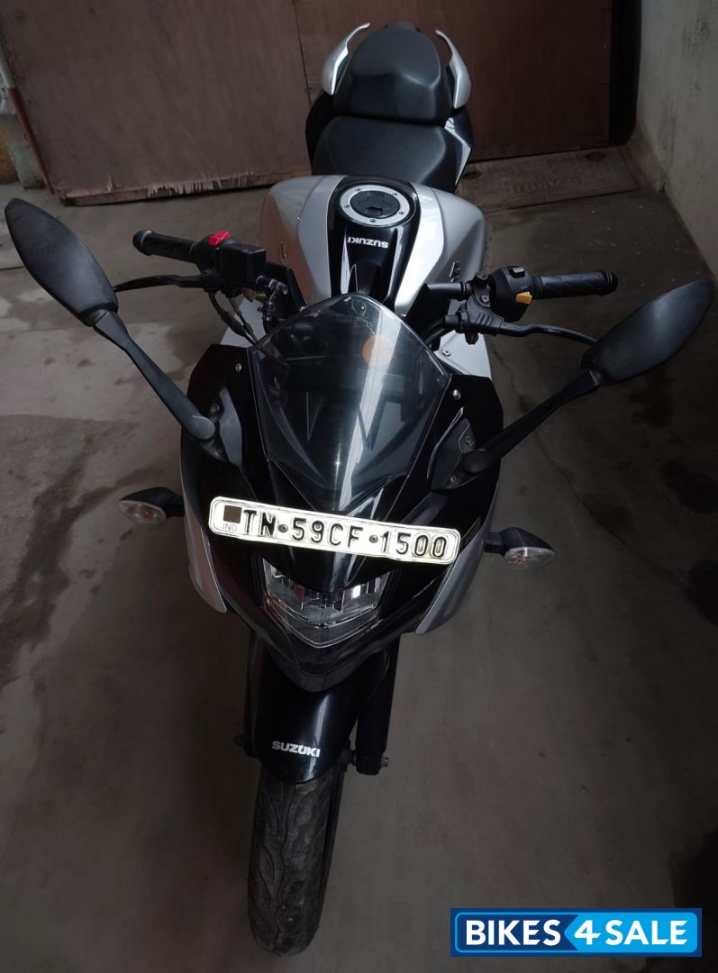 Silver Body Suzuki Gixxer SF