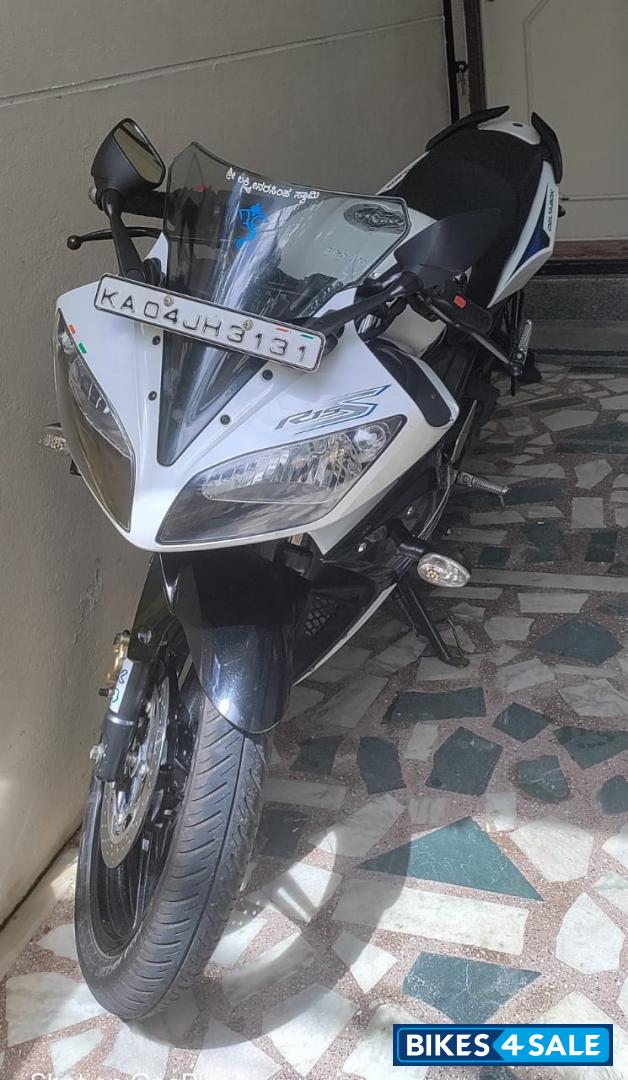 White And Blue Yamaha YZF R15 S