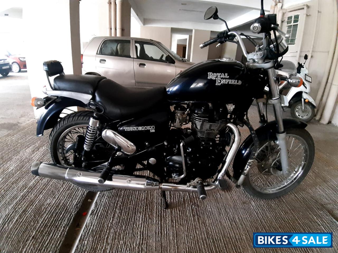 Twilight Royal Enfield Thunderbird 500