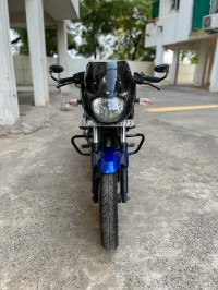 Sapphire Blue Bajaj Pulsar 180