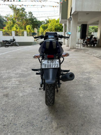 Sapphire Blue Bajaj Pulsar 180