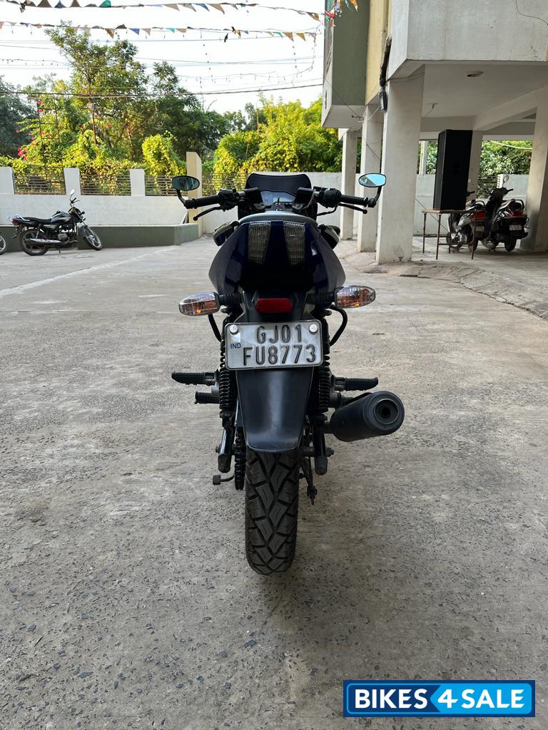 Sapphire Blue Bajaj Pulsar 180