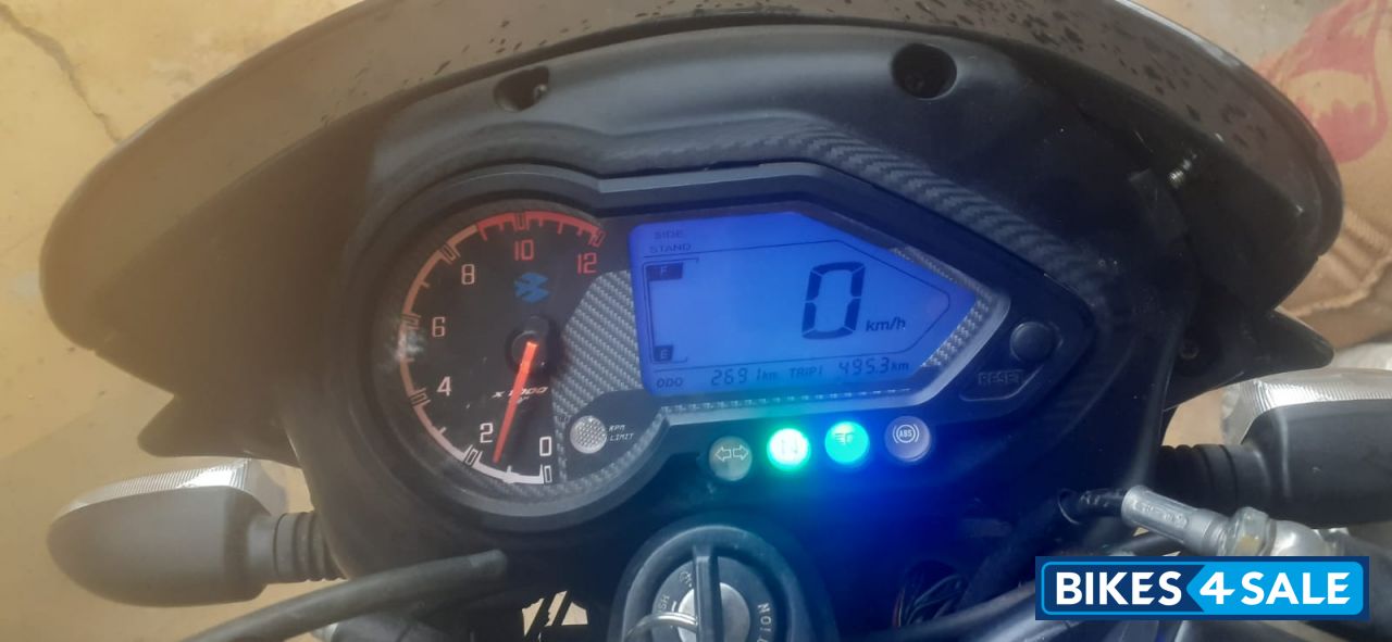 Ebony Black Red Bajaj Pulsar 150 Twin Disc