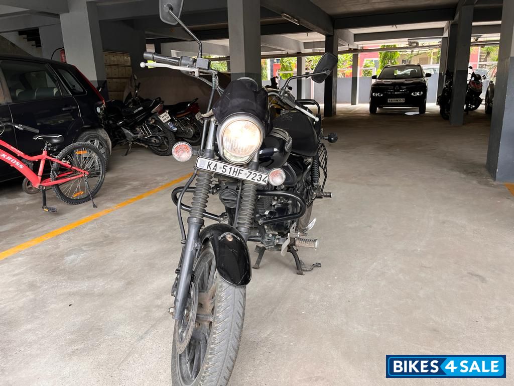 Black Bajaj Avenger Street 180