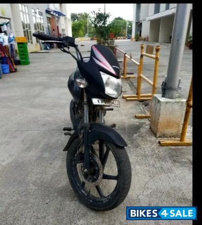 Black Honda Shine 125 Disc