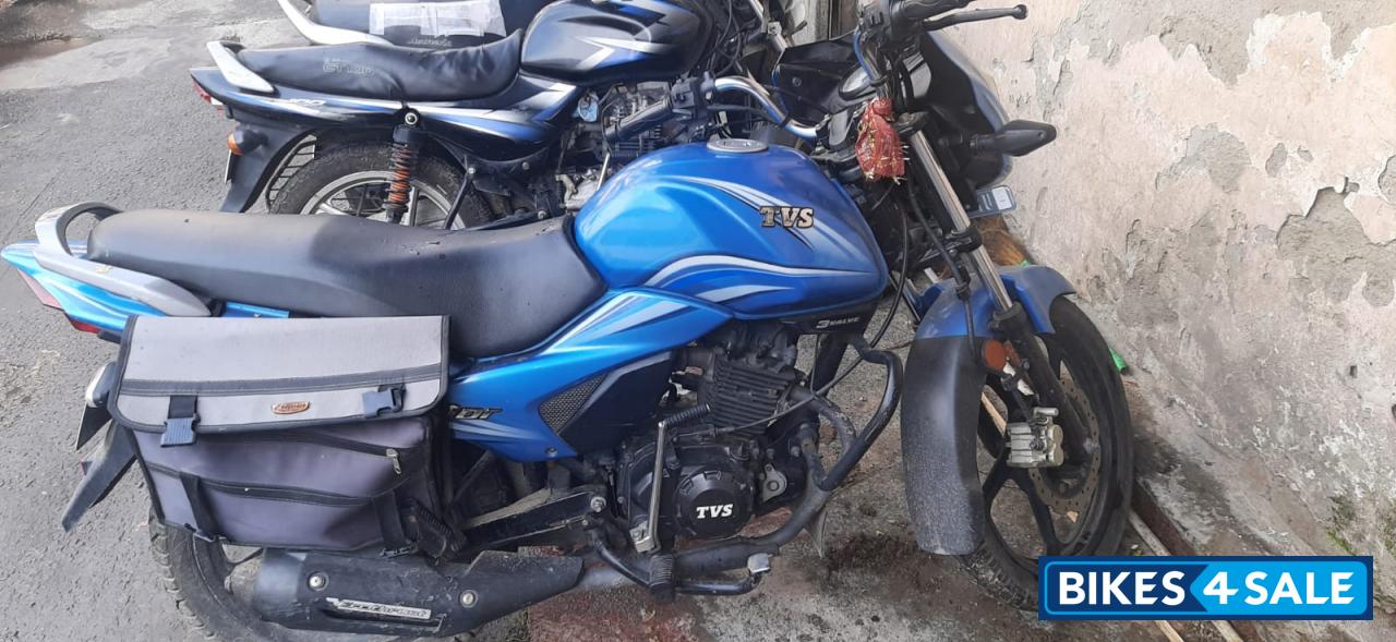 TVS Victor Premium Edition