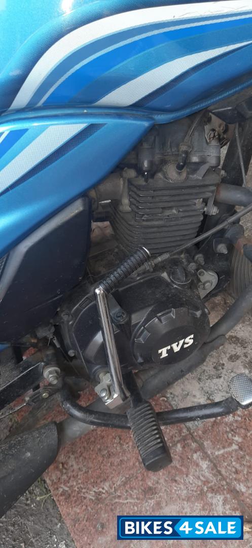 TVS Victor Premium Edition