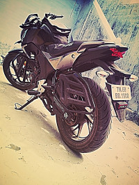 Honda CB Hornet 160R