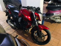 Maroon Yamaha FZ16
