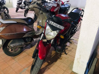 Maroon Yamaha FZ16