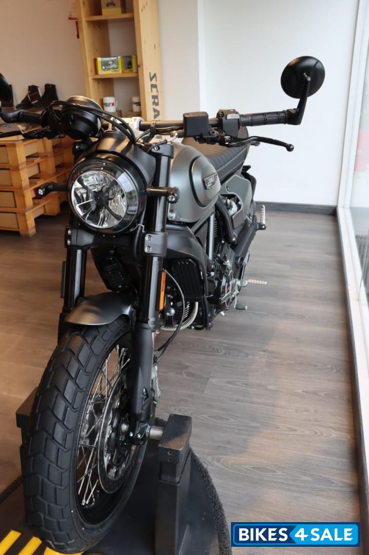 Ducati Scrambler Nightshift