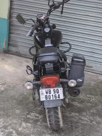 Bajaj Avenger Street 220