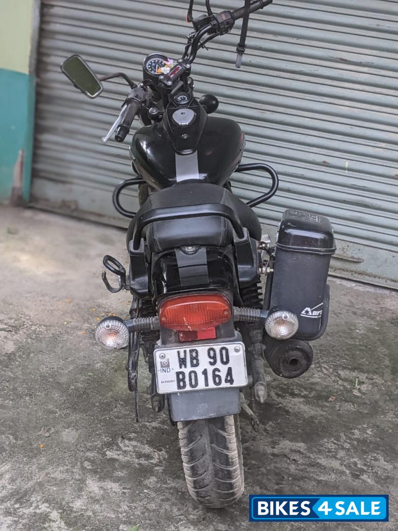 Bajaj Avenger Street 220