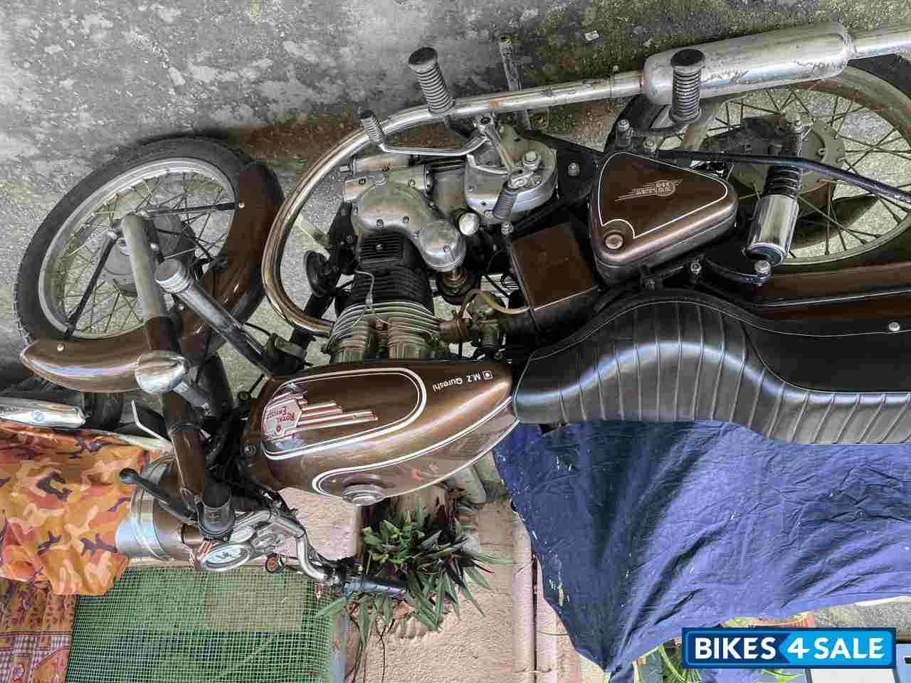 Royal Enfield Bullet Standard 350