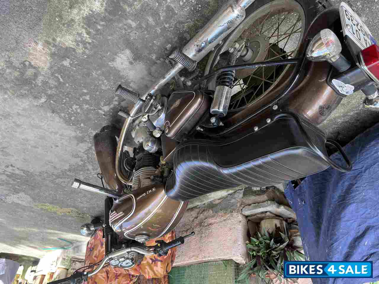 Royal Enfield Bullet Standard 350