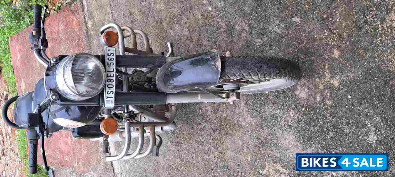 Black Royal Enfield Classic 350