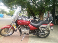 Red Bajaj Avenger 220 DTS-i