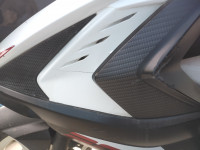 Pearl White Bajaj Pulsar RS 200 BS6