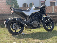 Adventure Silver Husqvarna Vitpilen 250 2020