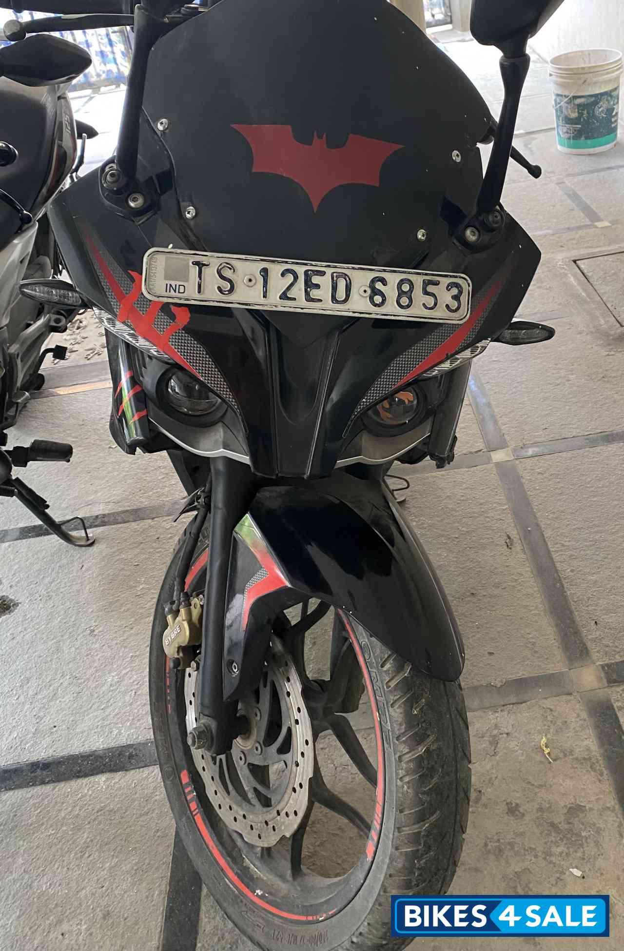 Demon Black Bajaj Pulsar RS 200