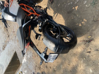 Black White KTM Duke 125