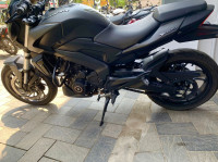 Black Bajaj Dominar 400