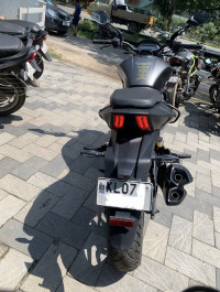 Black Bajaj Dominar 400