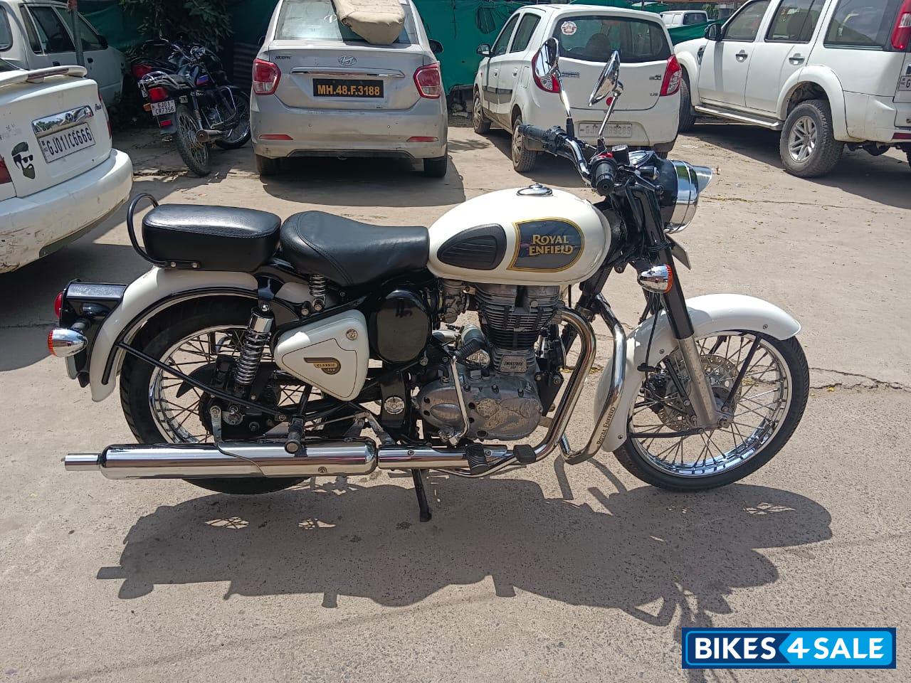 Royal Enfield Classic 350