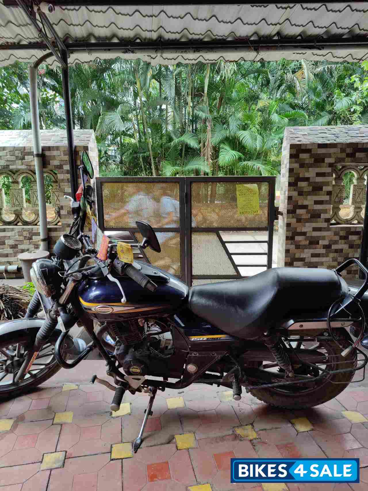 Bajaj Avenger Street 150
